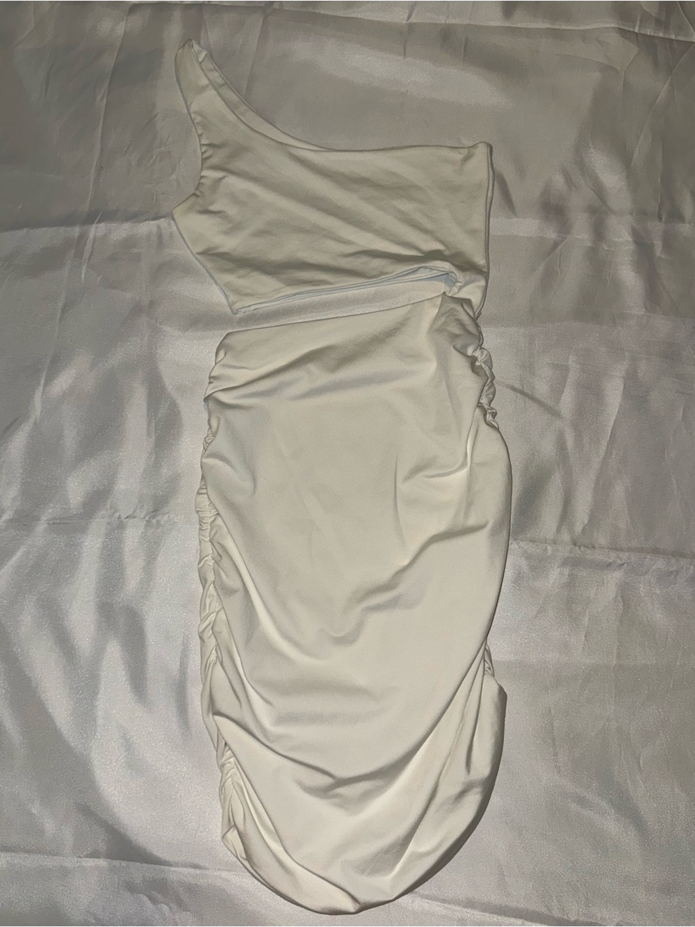Cream White One-Shoulder Ruched Bodycon Dress 🤍